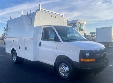 2008 Chevrolet Express 3500 - HandshakeFleet