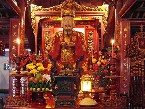 File:Confucius (Temple de la littérature, Hanoi) (4356116454).jpg - Wikimedia Commons