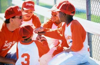 130+ Little League Baseball Team Names That'll Be a Hit | LoveToKnow