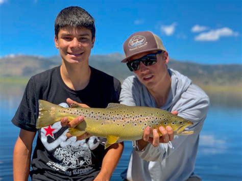 Best Trout Fishing Lakes In The Eastern Sierra Bridgeport Reservoir