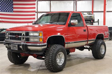 1992 Chevrolet Silverado | GR Auto Gallery