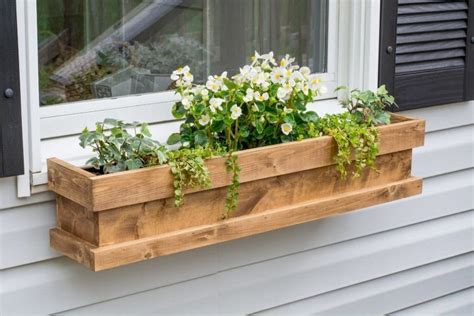 DIY Cedar Window Boxes | Hometalk