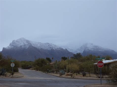 Panama Prattle: Snow in the Catalinas