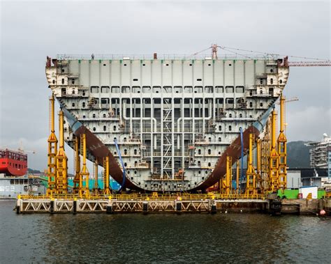 Pictures Of The World's Biggest Ever Ship Being Built | Kotaku Australia