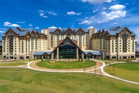 GAYLORD ROCKIES RESORT & CONVENTION CENTER - Updated 2022 Prices ...