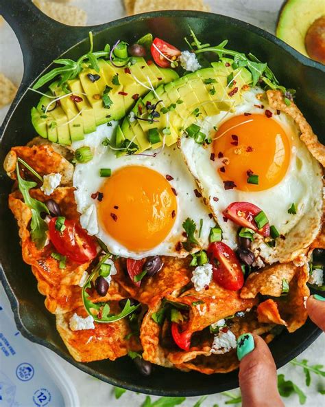 Chilaquiles with Eggs ⋆ Star Infinite Food | Recipe | Chilaquiles with eggs, Chilaquiles ...