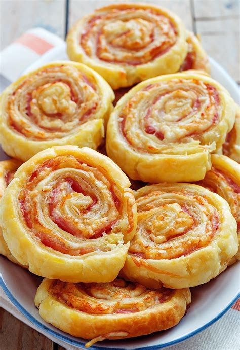 Bacon Puff Pinwheels | Rezepte, Fingerfood rezepte, Fingerfood