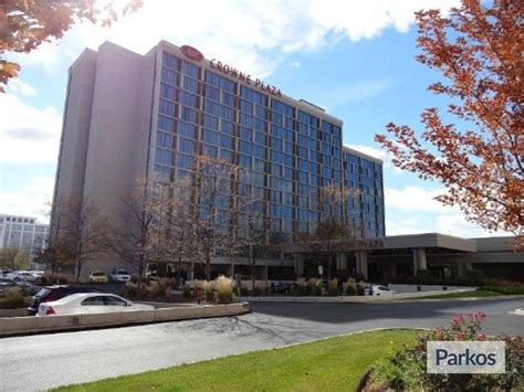 Crowne Plaza O'Hare Parking » reviews, pictures & prices