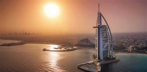 Burj Al Arab | Dubai UAE Luxury Hotels Resorts | Remote Lands