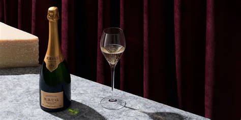 19 Best Champagne Brands For All Your Celebrations (Ranking)