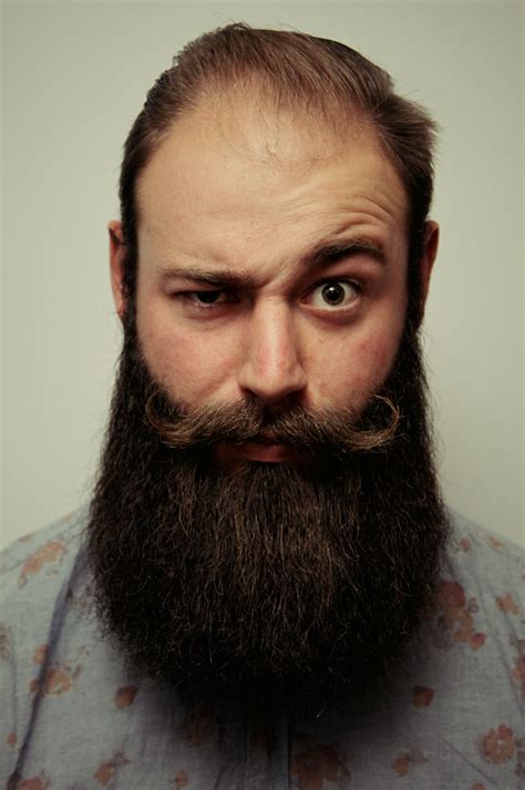 This Expert Claims That Beards Are Actually Pubic Hair. Sorry Guys ...