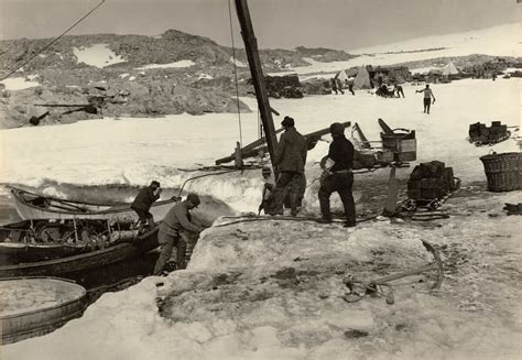 27 Rare Pictures of the First Australasian Expedition to Antarctica in 1911