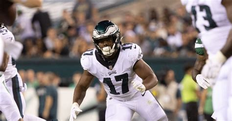 Philadelphia Eagles Camp Preview: Inside LB Nakobe Dean’s ‘Full Plate ...