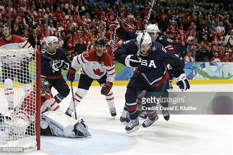 431 Zach Parise Olympics Stock Photos, High-Res Pictures, and Images ...