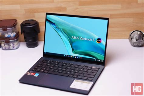 ASUS ZenBook S 13 OLED (2022) Review: Ultra-Light and Ultra-Fast - Tech ...