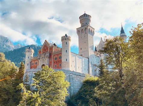 A tour of King Ludwig II's Castles - Umroh Travel