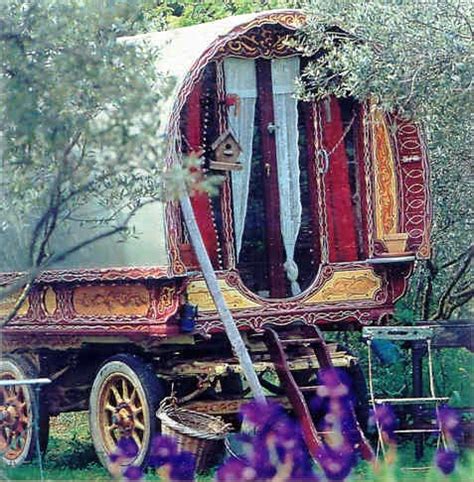 Gypsy Caravan Interior Design - Home Decorating Ideas