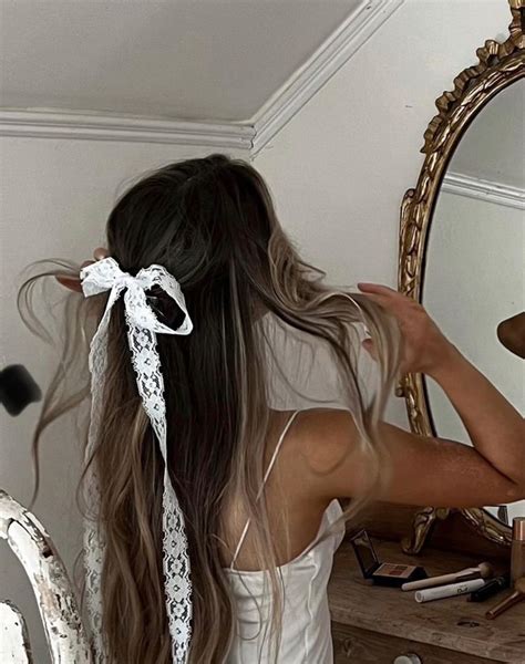 🫧🕊🐚💿 | Hair styles, Ribbon hairstyle, Bow hairstyle