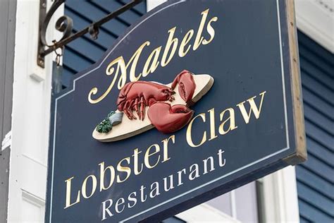 Famous for a good reason - Mabel's Lobster Claw, Kennebunkport ...