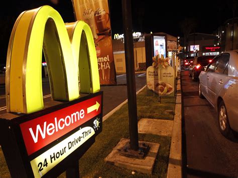 McDonald’s drive-thru service could get faster - Business Insider