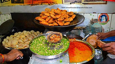 Delhi Street Food Scene | Best Street Food Delhi. - YouTube