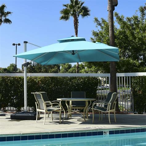 8 Best Pool Umbrellas and Accessories