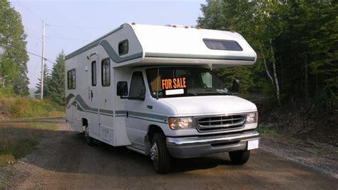 Does Kelley Blue Book Do RVs? How To Calculate Your RVs Worth