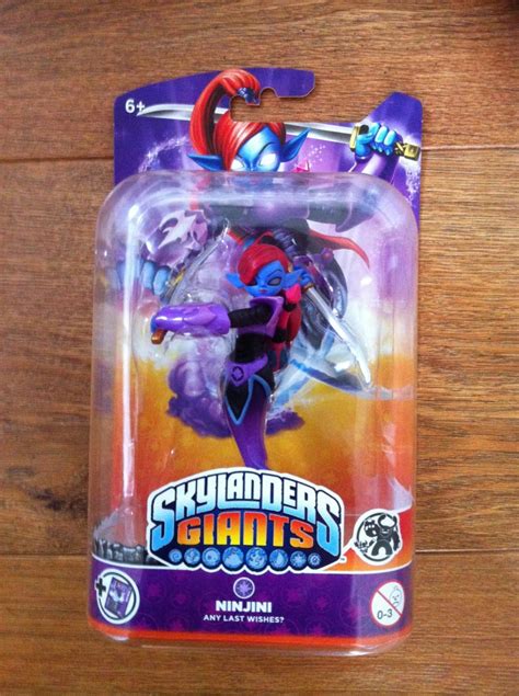 SKYLANDERS GIANTS: Ninjini Figure