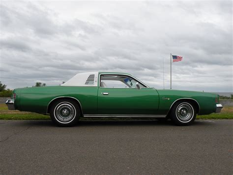 1976 CHRYSLER CORDOBA