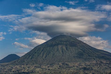 Virunga National Park - Safari Africa