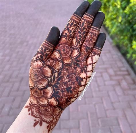 35+ Rakshabandhan Mehndi Designs 2022 - Images & Videos in 2022 | Rose ...