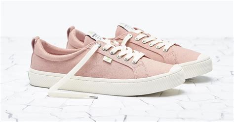 These Cariuma Sneakers Are Consciously Made and So Cute