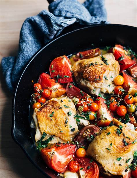 Baked Chicken Thighs with Tomatoes and Garlic | Recipe Cart