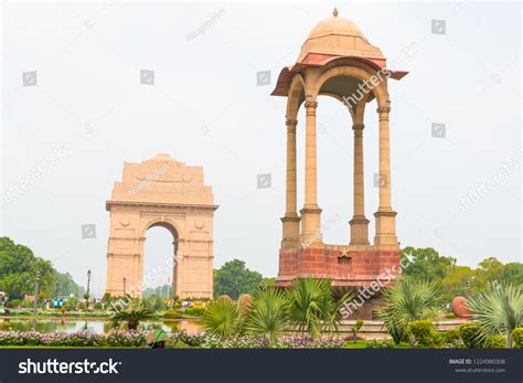 India Gate One Landmarks New Delhi Stock Photo 1224980308 | Shutterstock