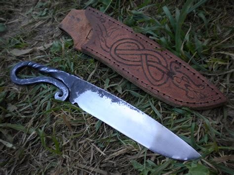 Blacksmith's knife 2 by hellize on DeviantArt