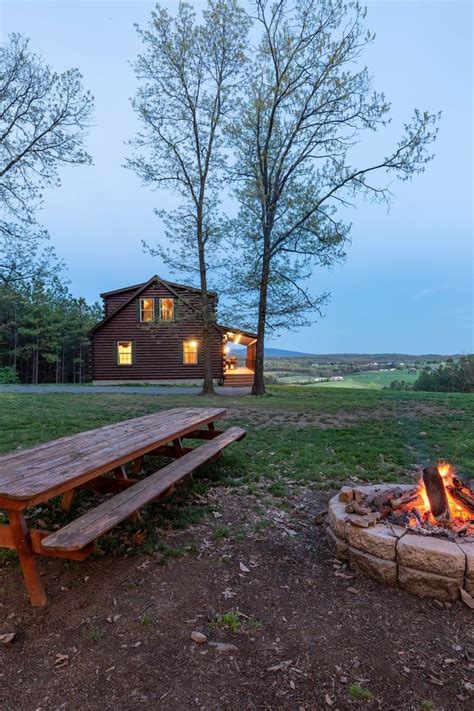 Admire Gorgeous Views At This Stunning Pennsylvania Airbnb