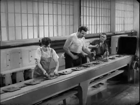 Chaplin Modern Times - Factory Scene | Charlie chaplin, Charlie chaplin ...