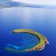 Molokini Aerial Photograph by Ron Dahlquist - Printscapes - Fine Art ...