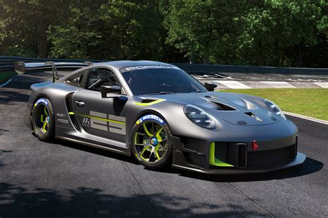 New Porsche 911 GT2 RS Clubsport 25 is £450,000 track special | Autocar