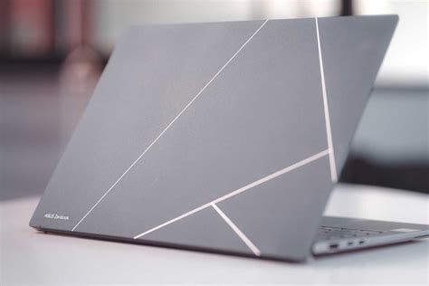 ASUS Zenbook S13 OLED UX5304 Review: A Stunning Ultrabook with OLED ...