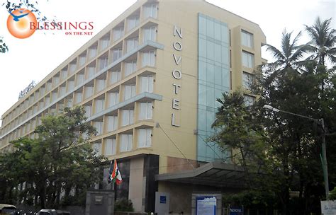 Novotel Mumbai Juhu Beach - Hotels near Siddhivinayak Temple, Mumbai,Maharashtra