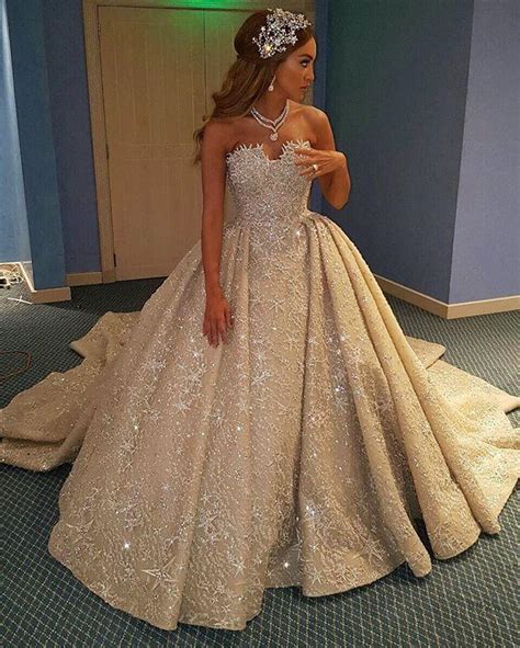 This Lebanese Bride's Wedding Gown Might Weigh More Than Her, But It's ...