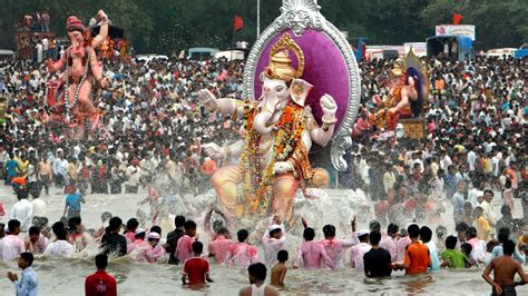 Ganpati Visarjan Days 2024 - Bride Saloma