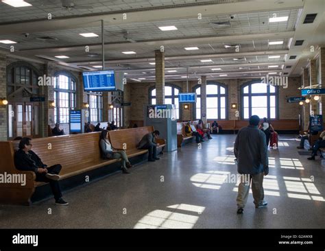 Baltimore Penn Station Maryland Stock Photo - Alamy