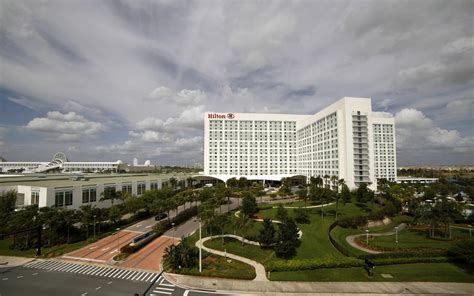 Hilton Orlando Hotel & Convention Center - WELBRO Building Corporation