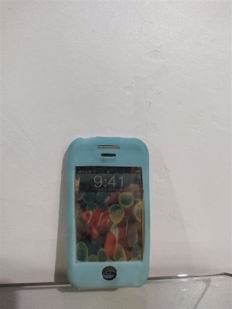 iPhone 2g 1st Gen Rare Silicon Case (Baby Blue), Mobile Phones ...