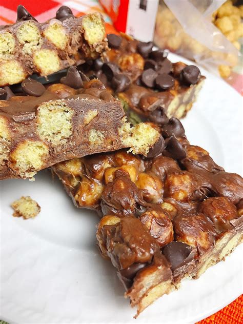 Peanut Butter Crunch Bars