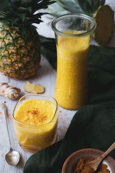 Ginger and Pineapple Anti-Inflammatory Smoothie – Herbal Academy | Anti ...