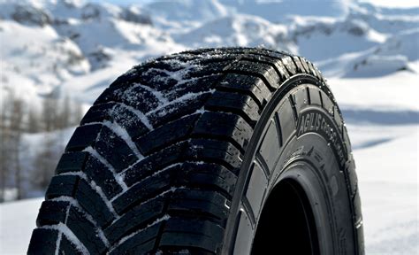 Michelin Agilis CrossClimate Truck Tyre | MICHELIN United Kingdom