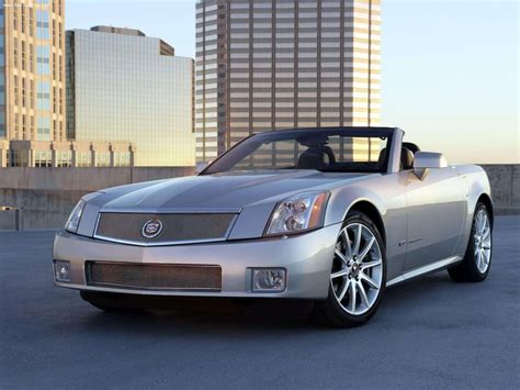 Cadillac XLR-V specs, 0-60, quarter mile, lap times - FastestLaps.com